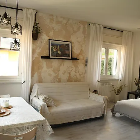 Mare E Relax 公寓 莫内利亚